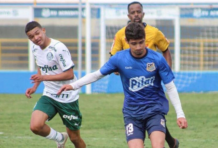 Palmeiras vence o Água Santa e garante classificação antecipada no